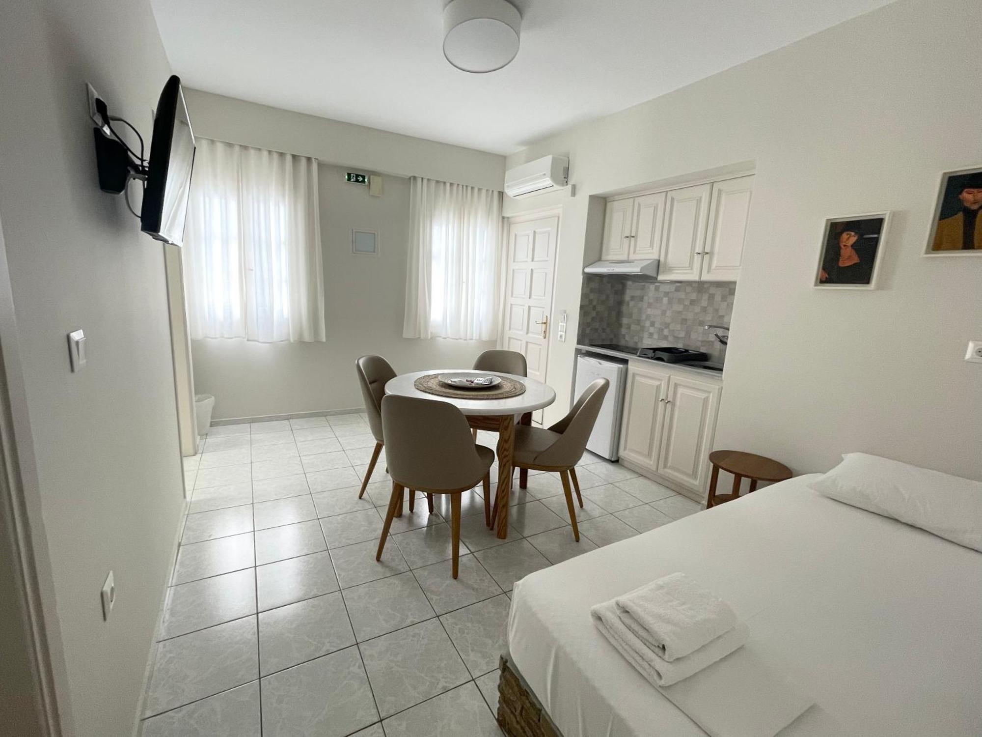 Manto Apartments Tinos Exterior photo