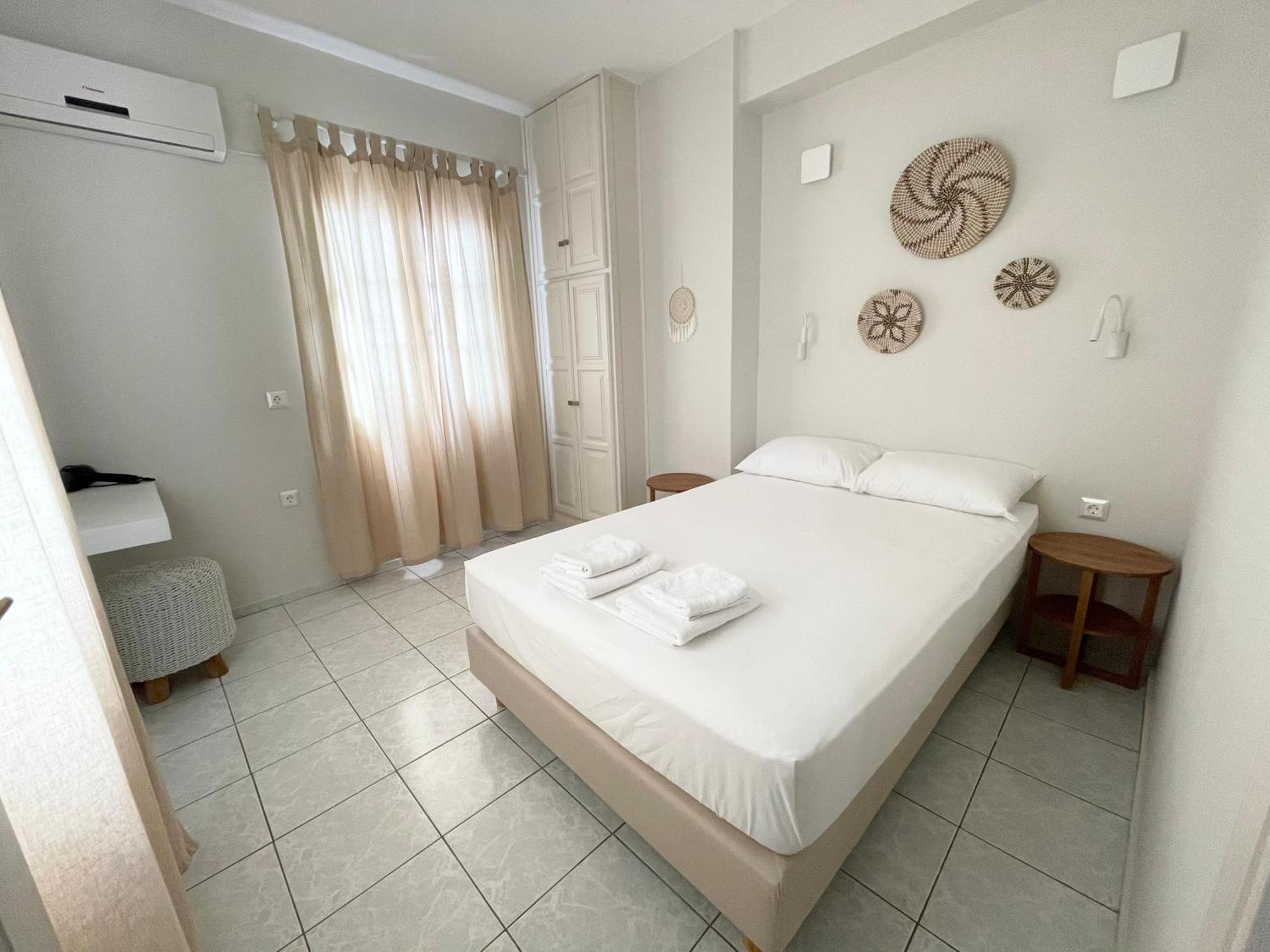 Manto Apartments Tinos Exterior photo